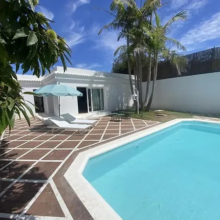 El Castanero Apartman *