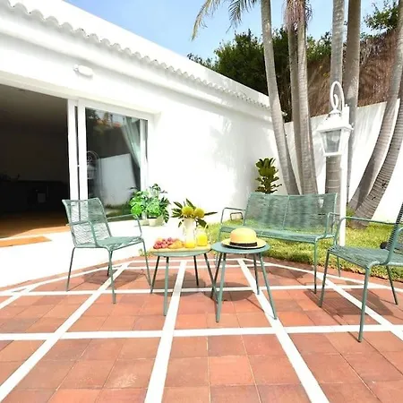 El Castanero Apartman *