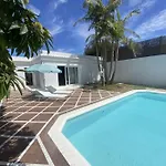 El Castanero Apartment *